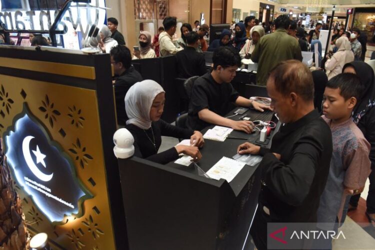 Harga emas Antam pada Sabtu naik Rp27. 000 ke Rp2,837 juta/gr. - news berita dari antara